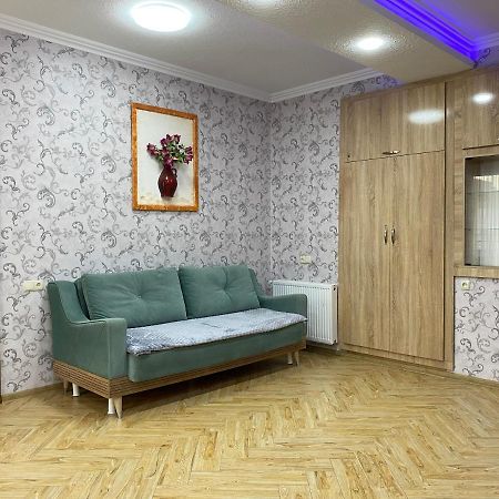 City Center Кутаиси Экстерьер фото